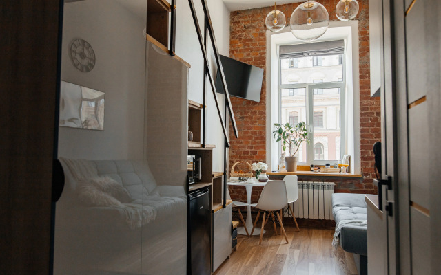 Апартаменты ApartH с видом на город и камином