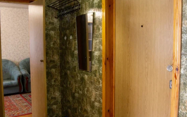 Апартаменты Уютные 2-комнатные на Дмитрия Павлова 11