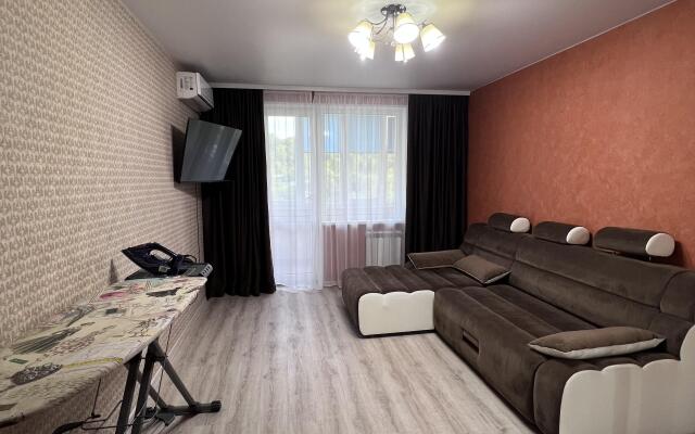 Апартаменты на Шошина 25А