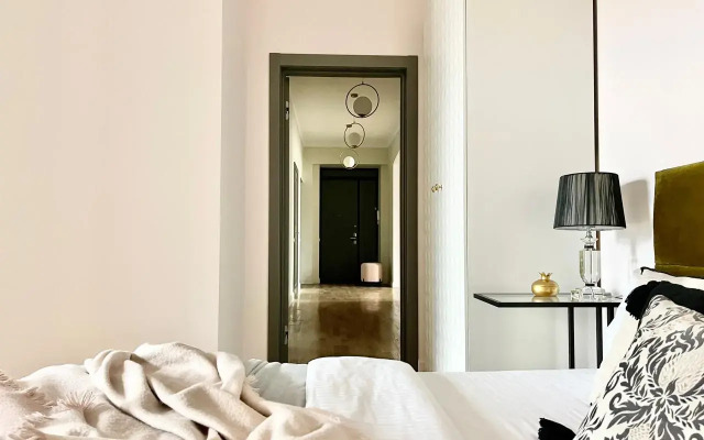 Na Ulitse Sadovaya-Spasskaya 19/1 Flat