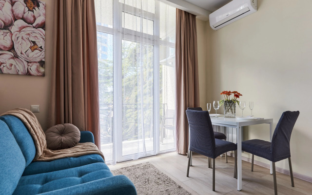 Red Apartments Pokrovskiy Park Iris Apartments