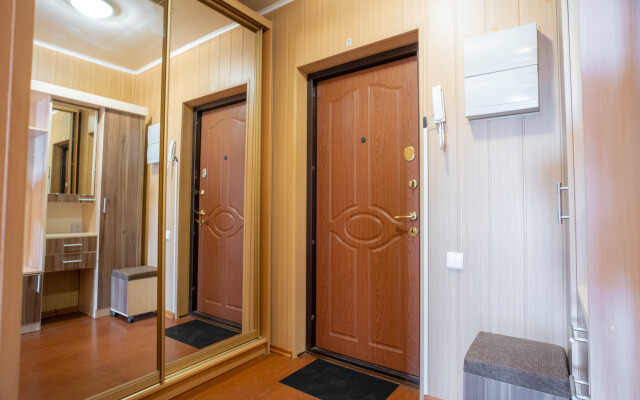 Prostornaya Odnushka Na Glavnom Prospekte Goroda Apartments