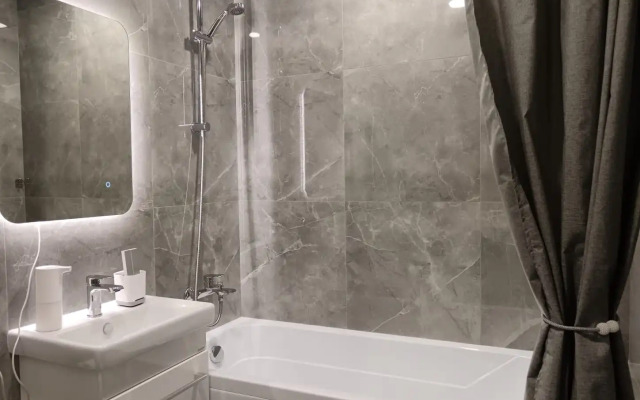 Апартаменты Уютная студия в шаговой доступности от аэропорта Кольцово