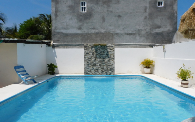 Отель Casa de Huespedes Nayomi By Rotamundos