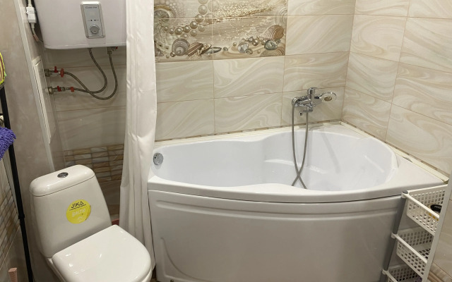 Ryadom S Parkom Gagarina V Spalnom Rayone Flat