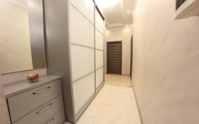 Dvukhkomnatnye Ryadom S Parkom Pervogo Prezidenta Apartments