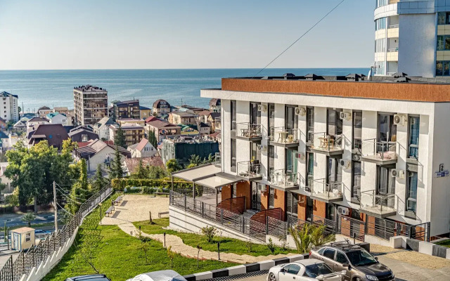 Casablanka Hit s Bolshoy Terrasoy s Vidom na More Apartments