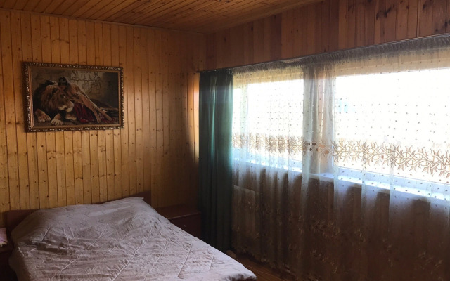 Na Podgornoy Ulitse 2A Private house