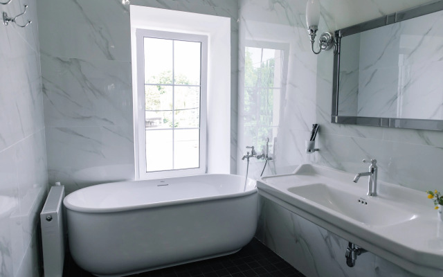 Отель Красный Угол