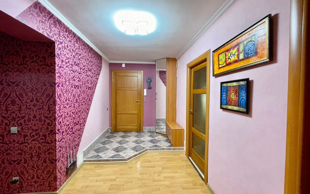 Апартаменты Империя на Аминева