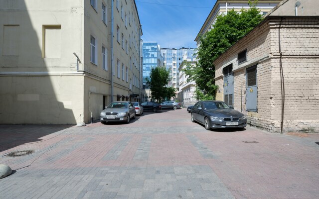 Апартаменты Welcome Home Мансарда на Невском 106