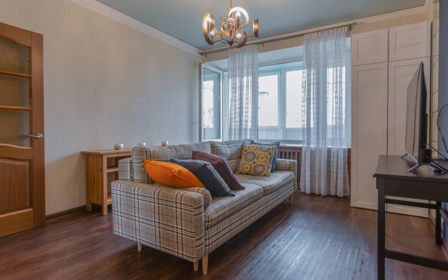 Na Bronnoy U Patriarshikh Prudov Apartments
