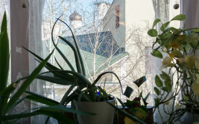 Bolshie Krasivye Naprotiv Kremlya Apartments