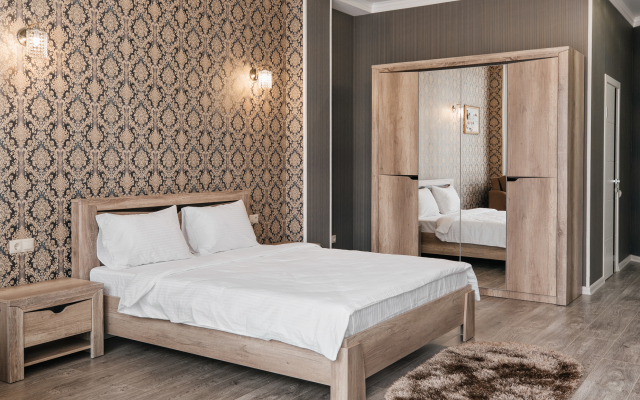 Dizak Hotel