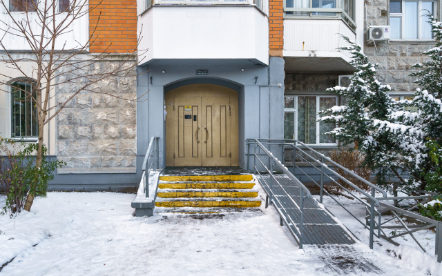 Апартаменты Москва Снежная 17/2