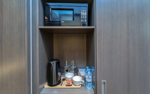 Квартира Студия с бассейном у моря