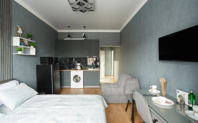 Flat na Lunacharskogo 11