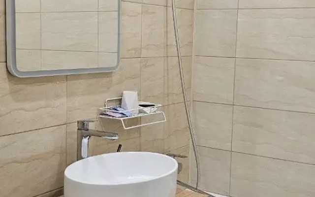 Studiya Prospekt Pobedyi Flat