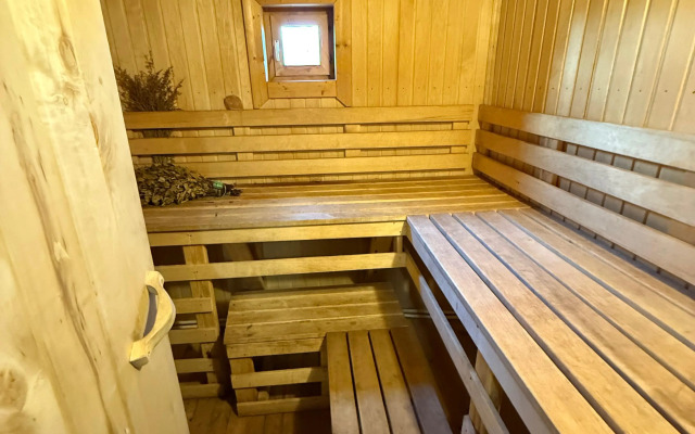 Частный дом в деревне