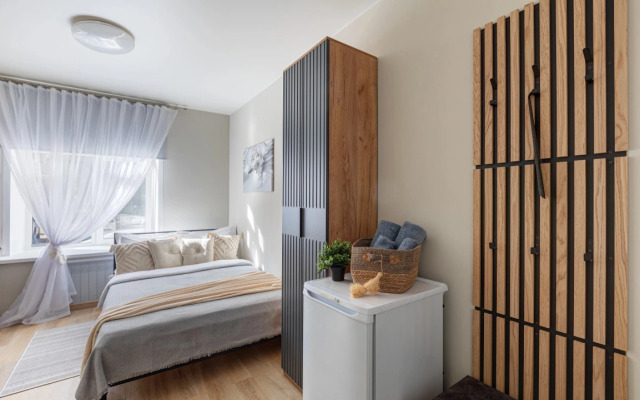 Апартаменты Улучшенная Студия с Видом на Город Светлый Дом