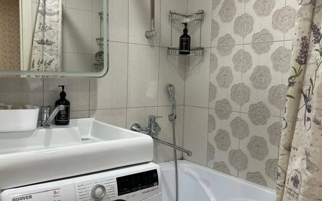 Borisovskaya Dvukhkomnatnaya S Balkonom Flat