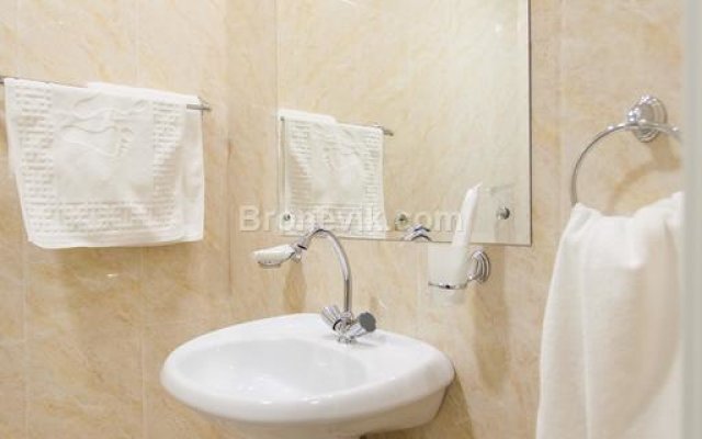 Pyat' Zvezd Na Voronezhskoj 19 Hotel