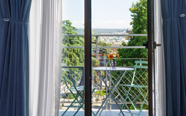 Alma Tbilisi Boutique Hotel