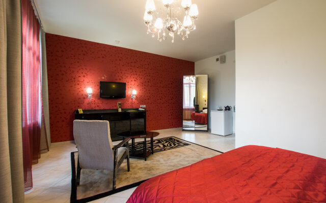 Strigino Hotel