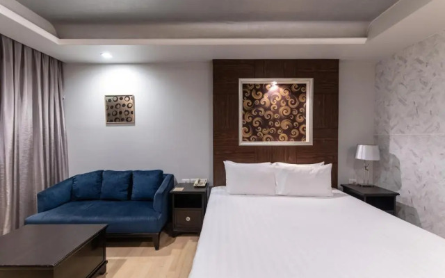 Отель Admiral Premier Bangkok