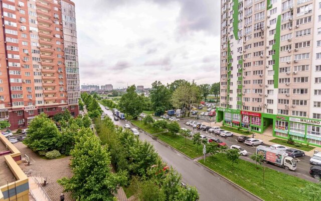 U Parka Krasnodar #295 Apartments