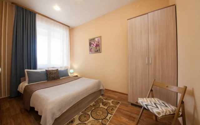 Na Lomonosova 4 Apartments
