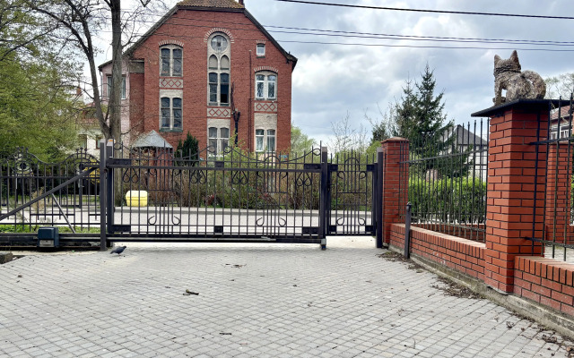 Lermontov Private house