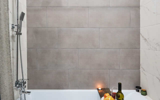 Квартира Iris home