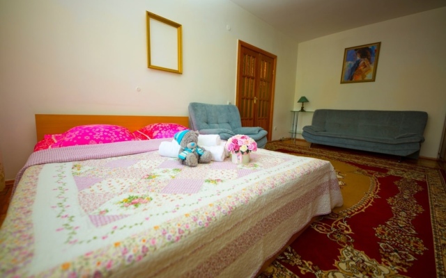 1 komnatnay ulica Sovetskaya 84 Flat