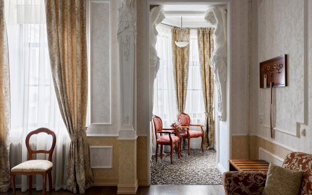 Ekaterina Hotel