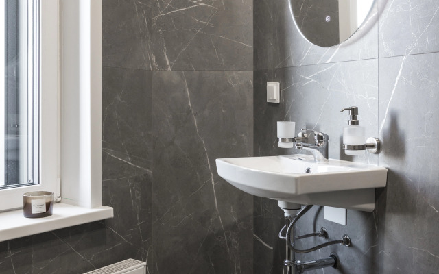 Апартаменты Hugge Place