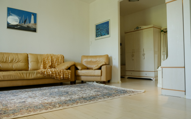 Unique Apart Provans s dzhakuzi ryadom s naberezhnoy i fontanom Vesenney 7 Apartments