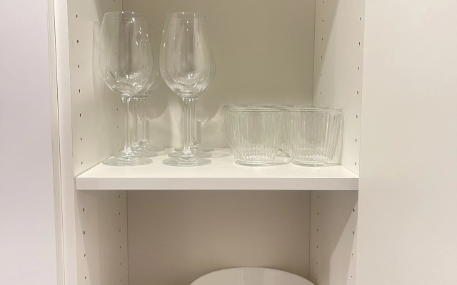 Апартаменты с балконом и видом на сосновый парк рядом с морем