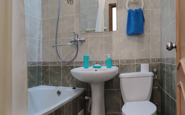 Na Primorskoj 14 Guest House