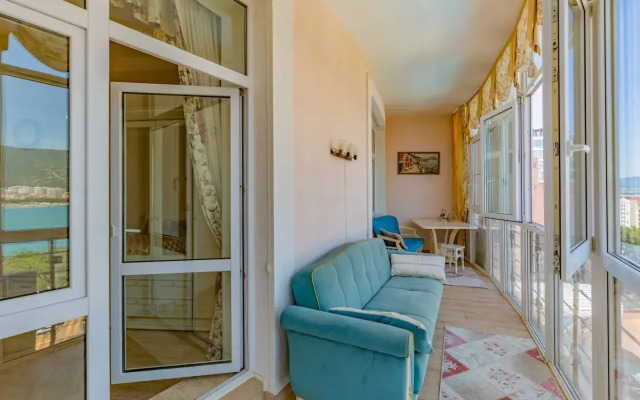 Na Krasnogvardeyskoy Ulitse 38AlitA Flat