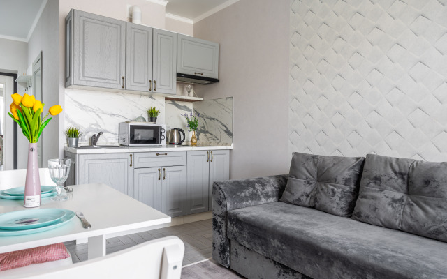 Апартаменты на Тимошенко (Военвед)