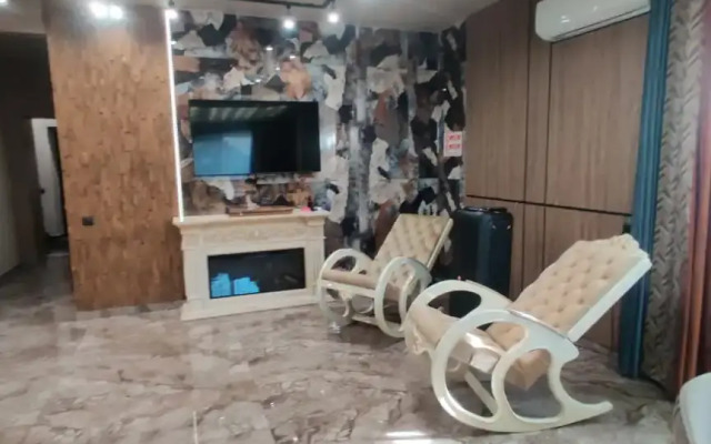 Banya V Tsentre Tyumeni Private House