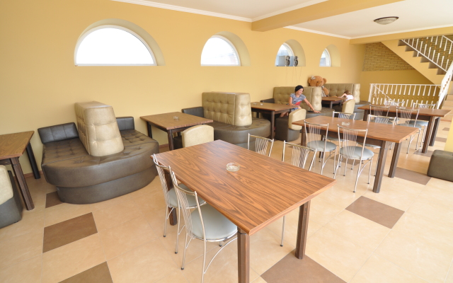 Astoriya Guest house