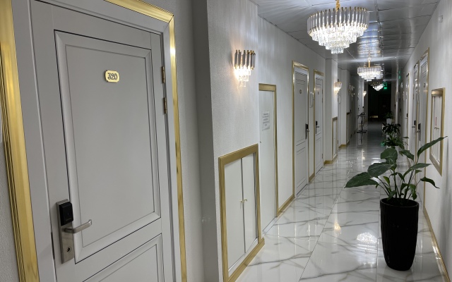 Ryadom s parkom Riviera Apartments