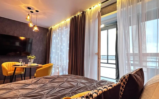 Apartamenty UHIKAL'̱NAA STUDIA S MINI-BASCEJHOM NA DVOIH!
