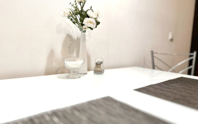 Квартира Шефская 103