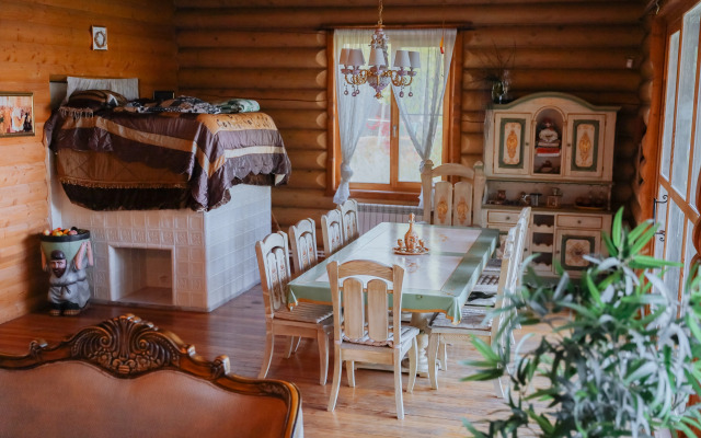 Частный Дом на Берегу "ГНЕЗДИЛО-ВО!"