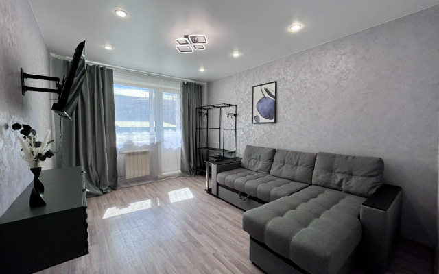 V Solnechnom Flat