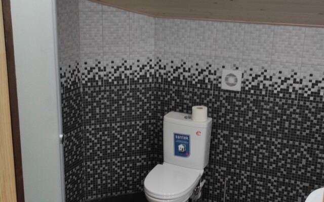 EkoOtel' Prostranstvo Chalet