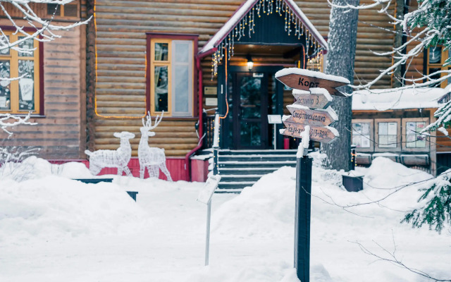 Отель Истра Холидей